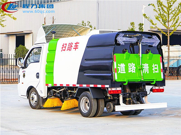 東風(fēng)途逸3方掃路車(chē)